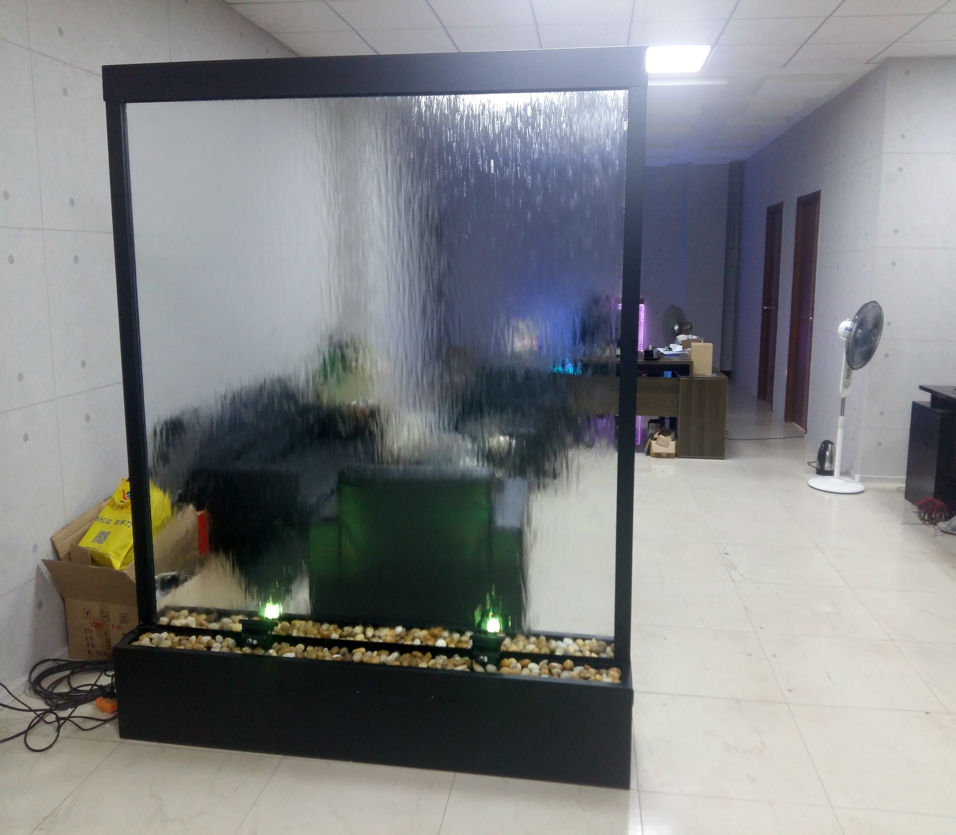 glass waterfall cascade fountain,Floor Standing Waterfall