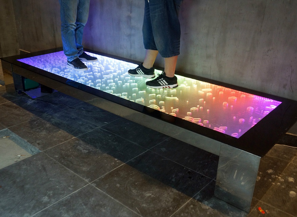 horionzal bubble drop feature bar table,LED Bubble Feature Coffee Table